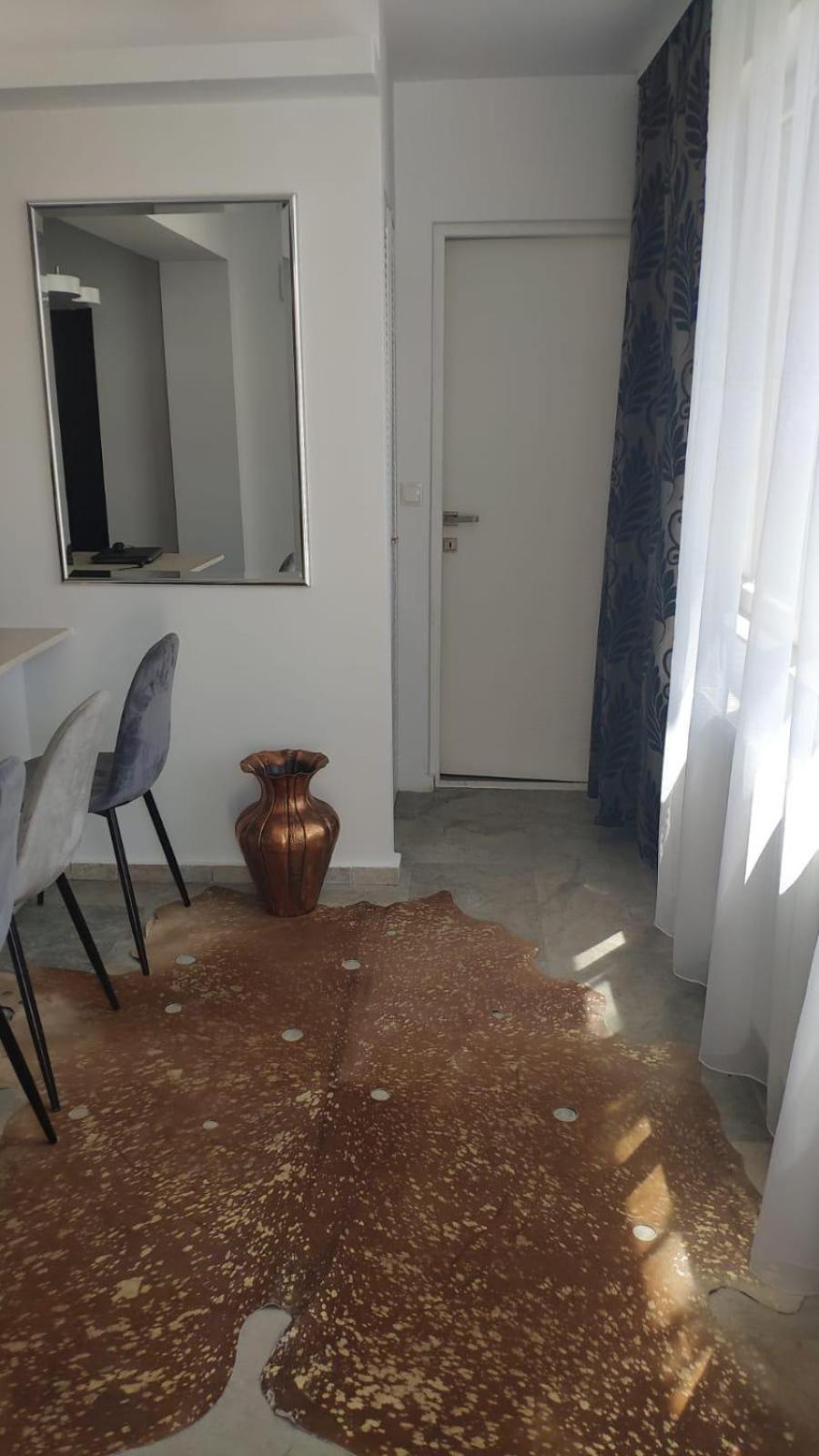 Luxus Cluj Airport Apartments Eksteriør bilde