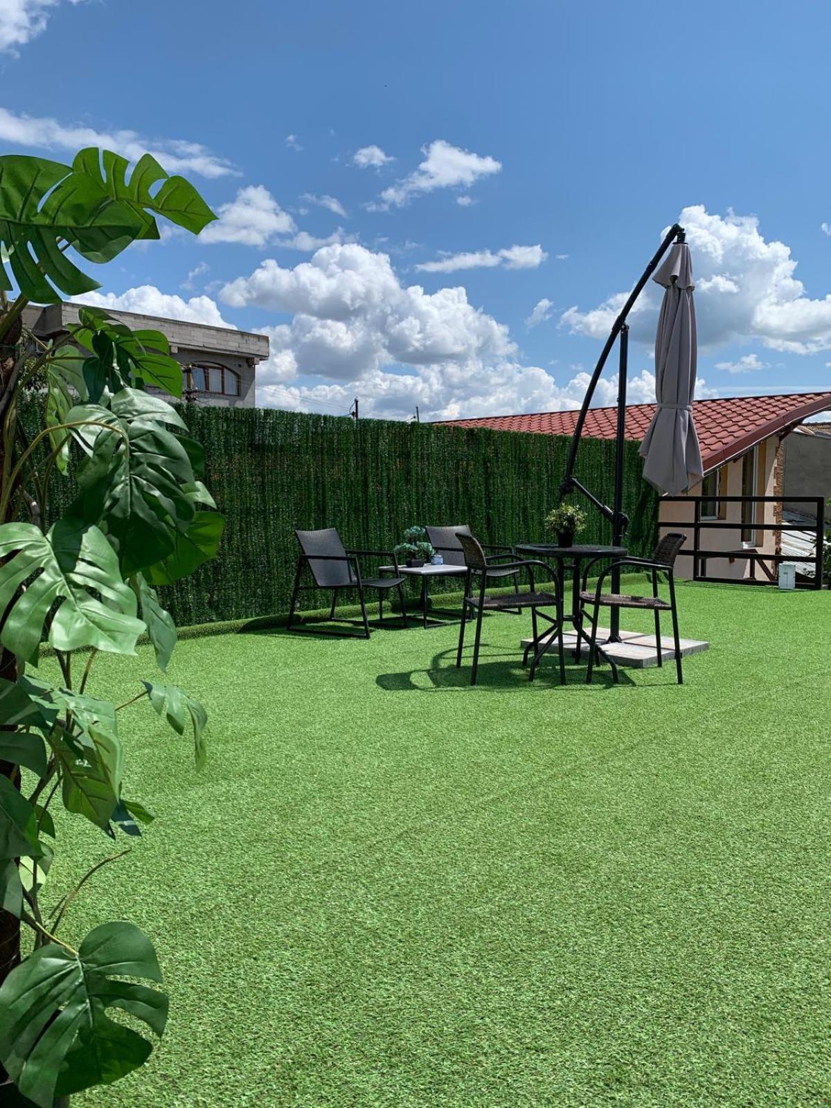 Luxus Cluj Airport Apartments Eksteriør bilde