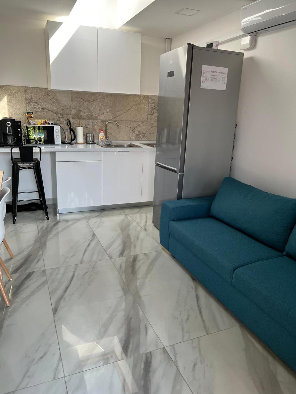 Luxus Cluj Airport Apartments Eksteriør bilde